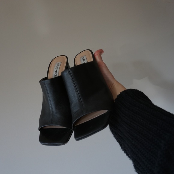 Steve Madden Leather Heels Sandals - Picture 2 of 9